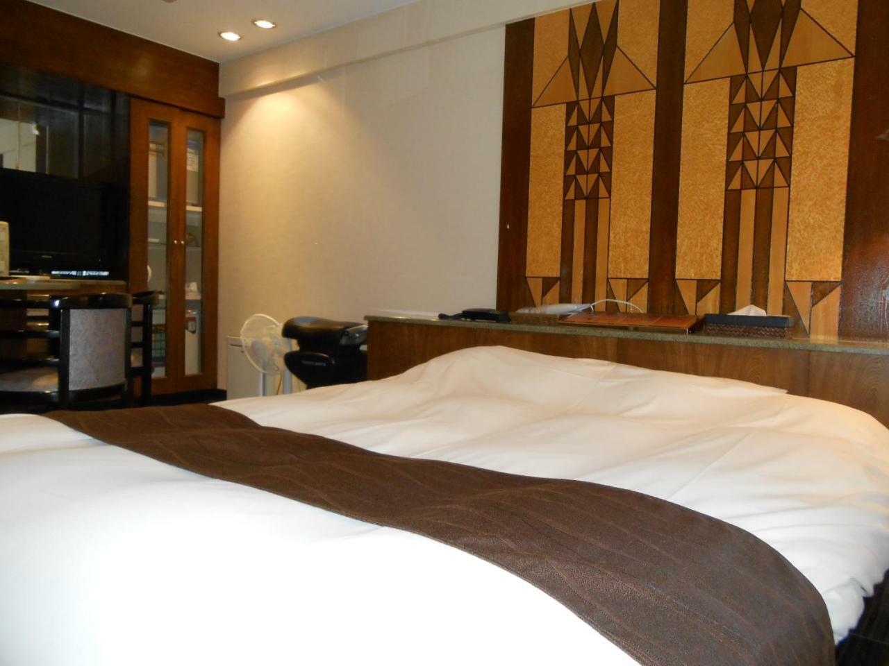 Hotel Lumiere Gotenba (Adults Only) Екстериор снимка