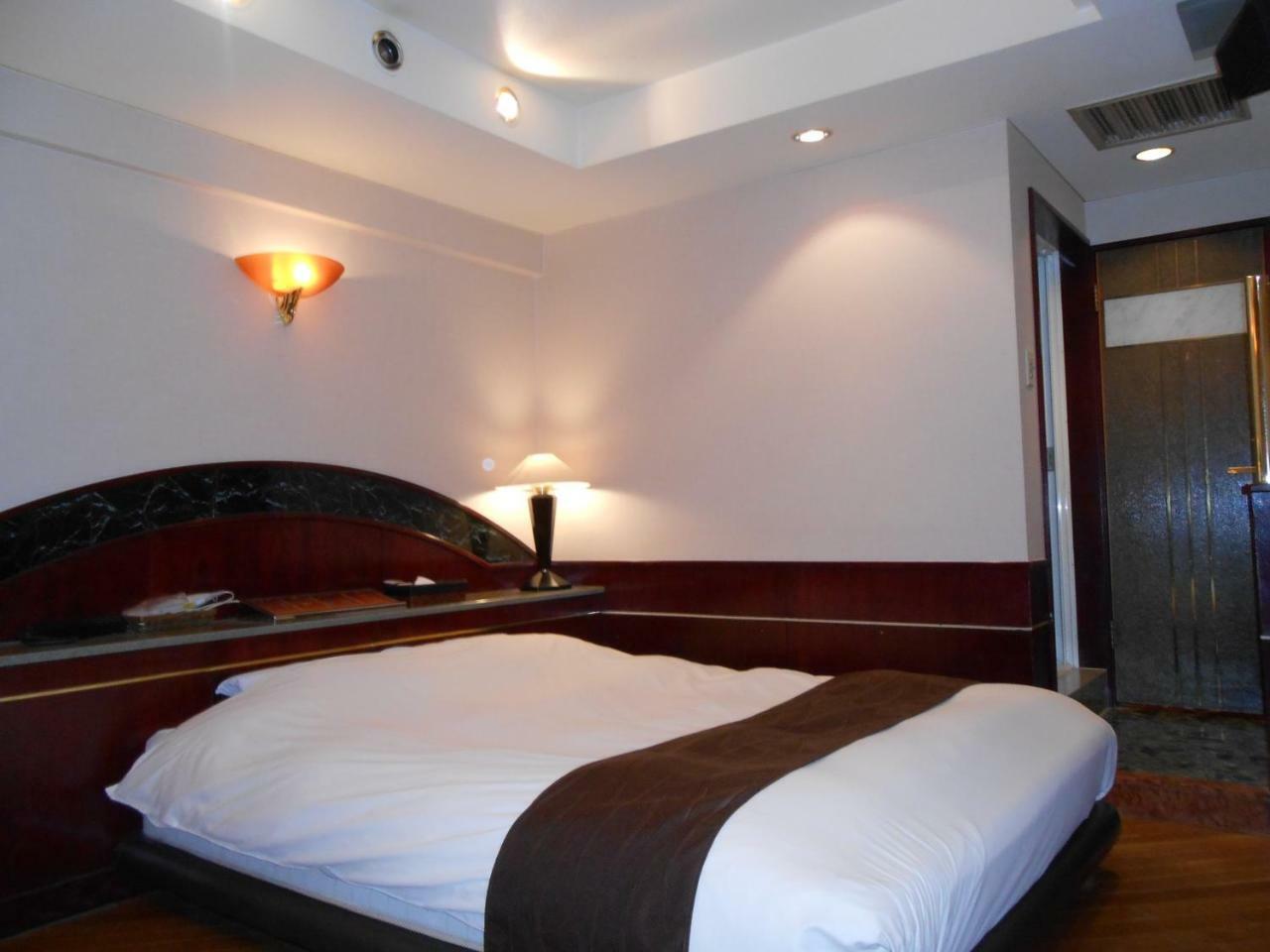 Hotel Lumiere Gotenba (Adults Only) Екстериор снимка